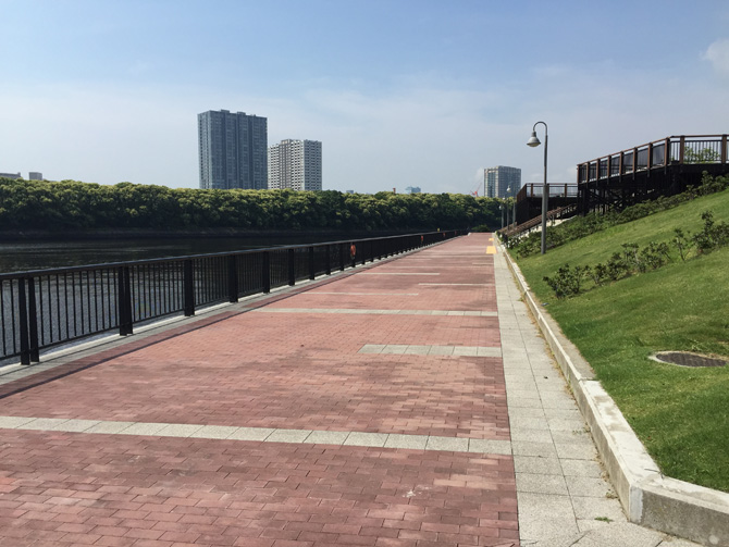 旧防波堤方面02