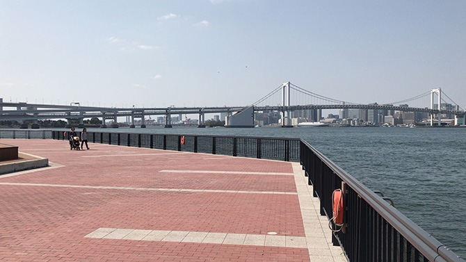 先端部からレインボーブリッジ