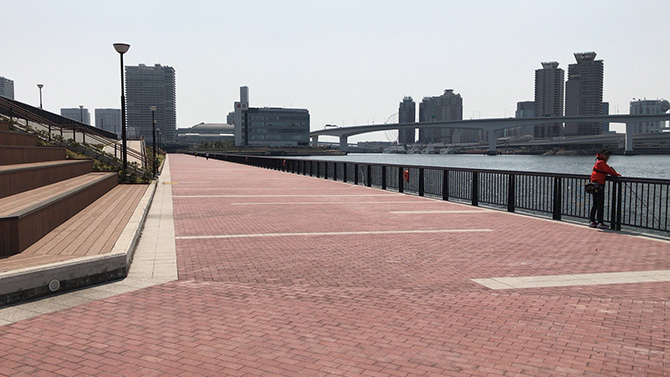 先端部角回ったところ