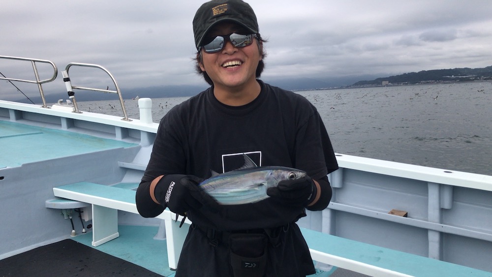 小型ながらカツオゲット