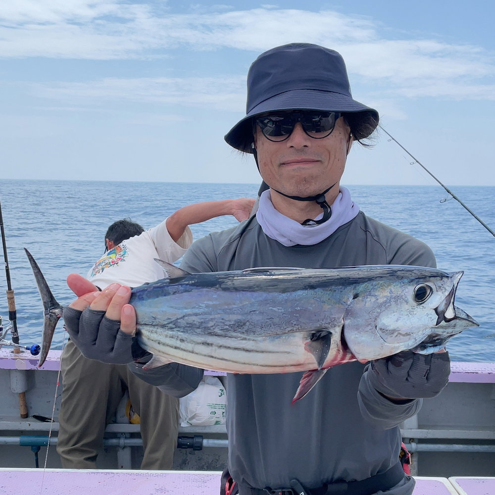 6月の相模湾でシイラ・カツオをキャスティングで狙う。 | リアル 